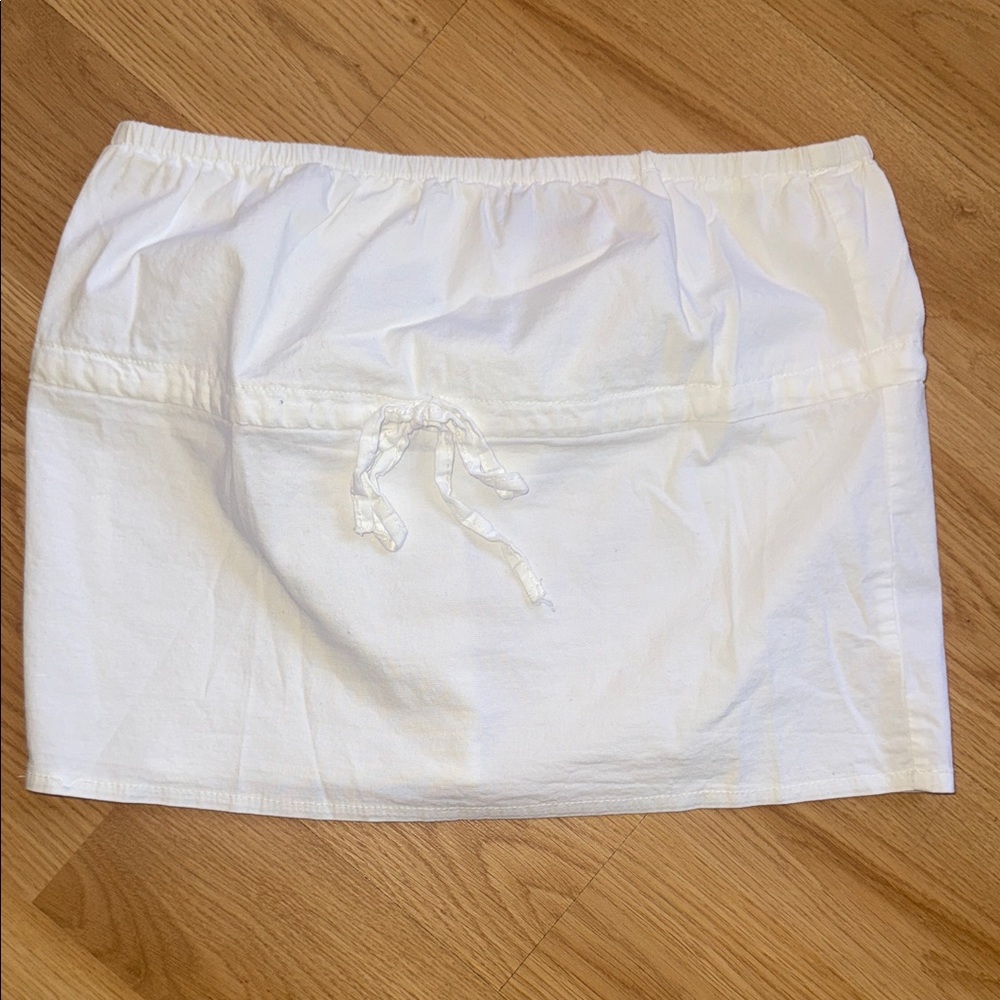 Edikted PacSun White Tube Crop Top Size Medium